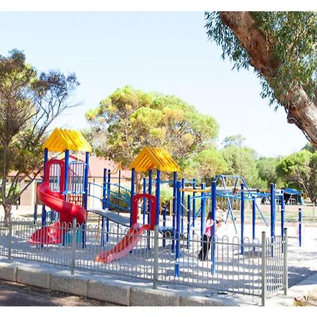 Discovery Parks - Woodman Point Coogee エクステリア 写真